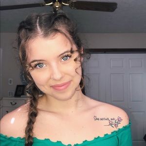 Meet your Posher, Allie